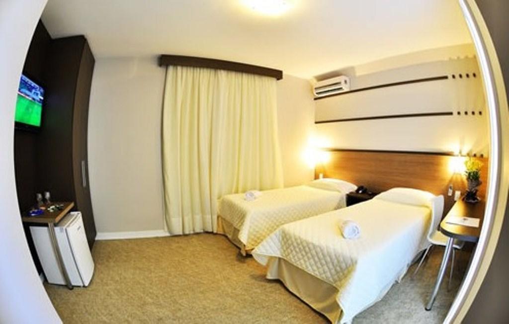Petry Plaza Hotel Canoinhas Szoba fotó